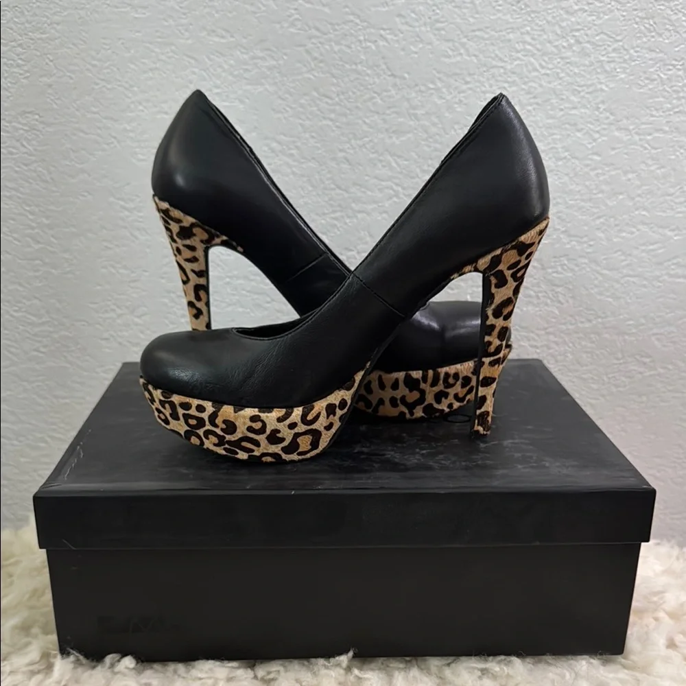 Matiko Black and Brown High Heels - Picture 1 of 3